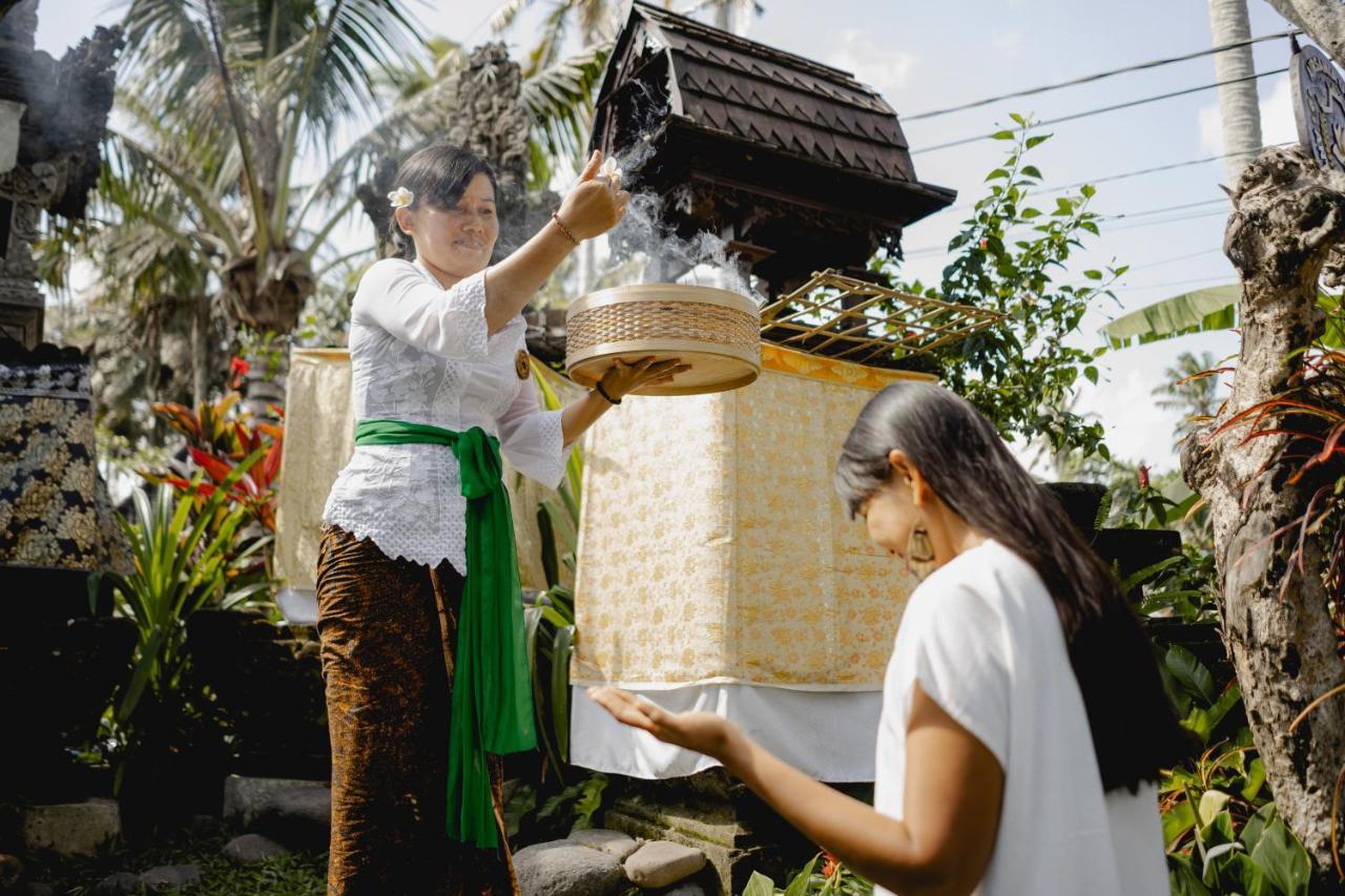 Airsania Ubud Antique Villas Esterno foto